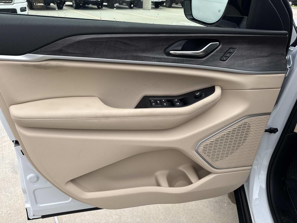 2026 Jeep Grand Cherokee GRAND CHEROKEE L LIMITED 4X2