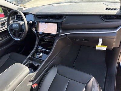 2027 Jeep Grand Cherokee Limited