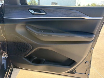 2027 Jeep Grand Cherokee Limited