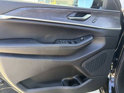 2027 Jeep Grand Cherokee Limited