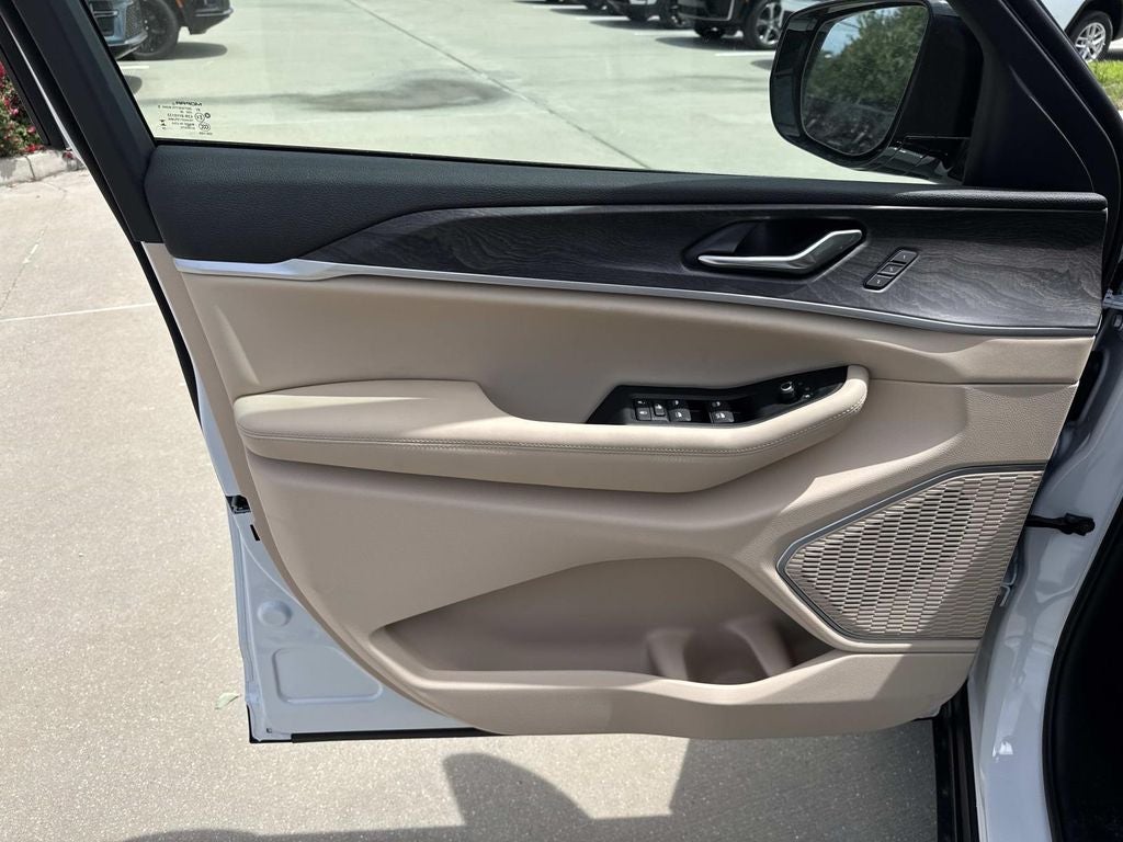 2026 Jeep Grand Cherokee GRAND CHEROKEE L LIMITED 4X2