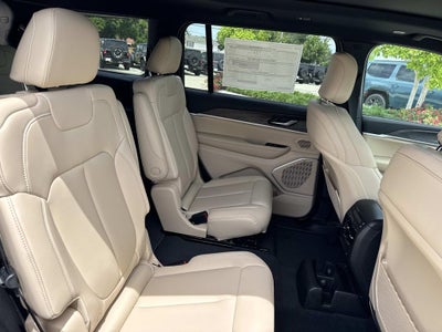 2026 Jeep Grand Cherokee GRAND CHEROKEE L LIMITED 4X2