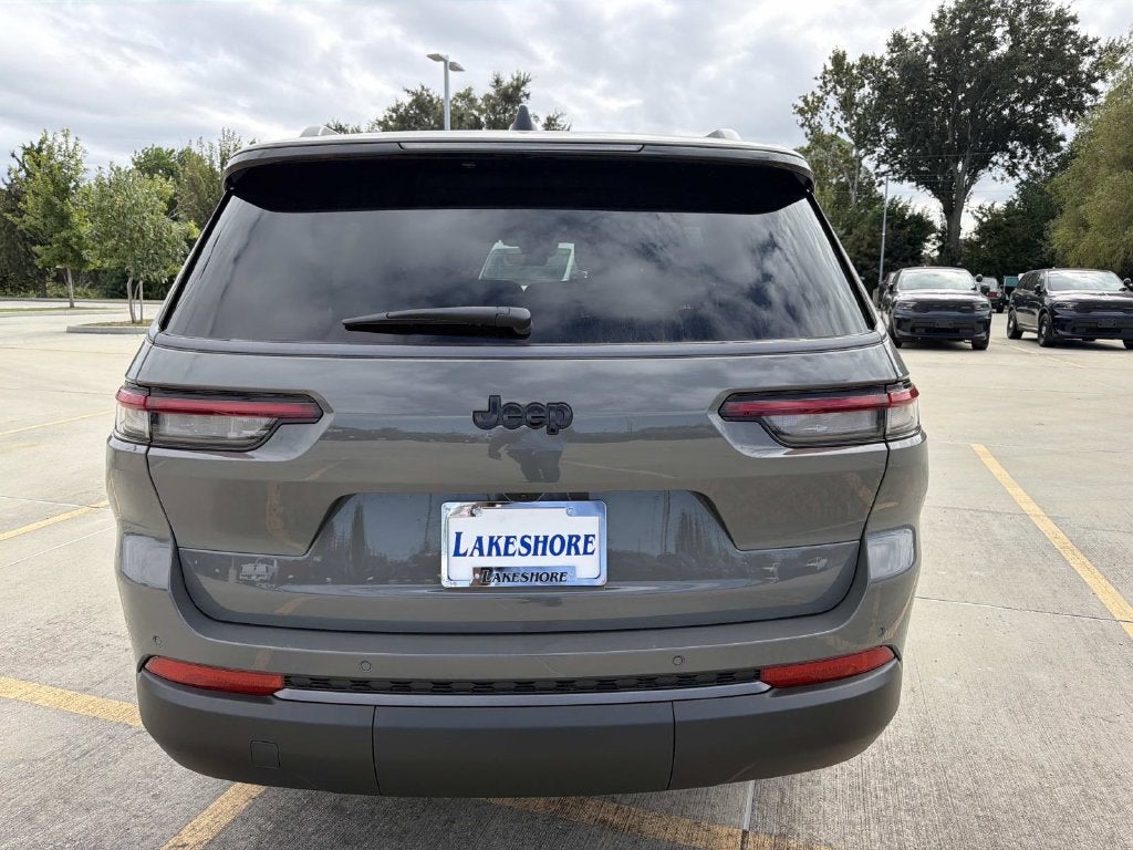 2027 Jeep Grand Cherokee Limited