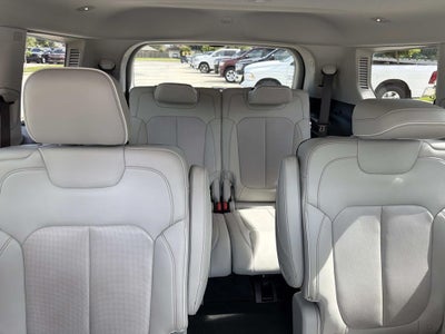 2021 Jeep Grand Cherokee L Overland 4x2