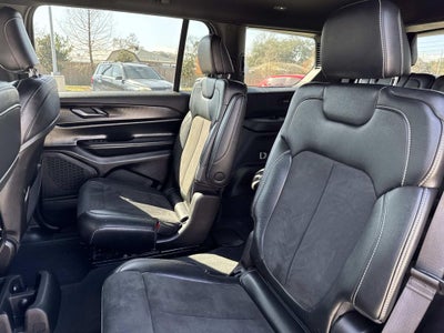 2024 Jeep Grand Cherokee L Altitude 4x4