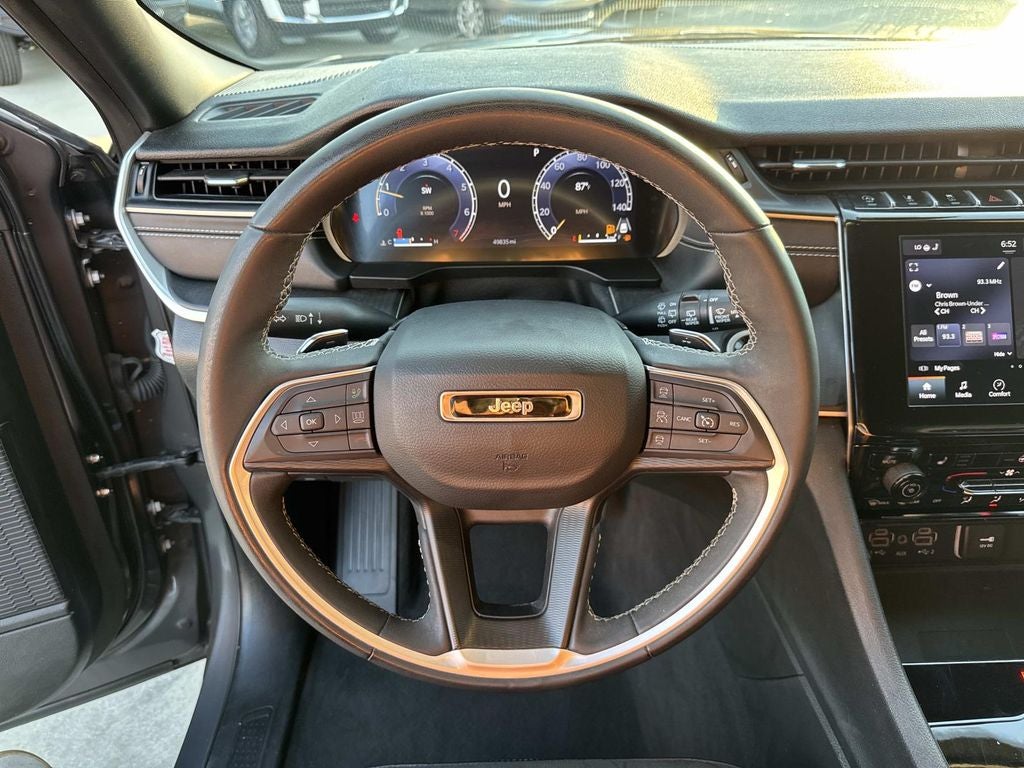 2024 Jeep Grand Cherokee L Altitude 4x4