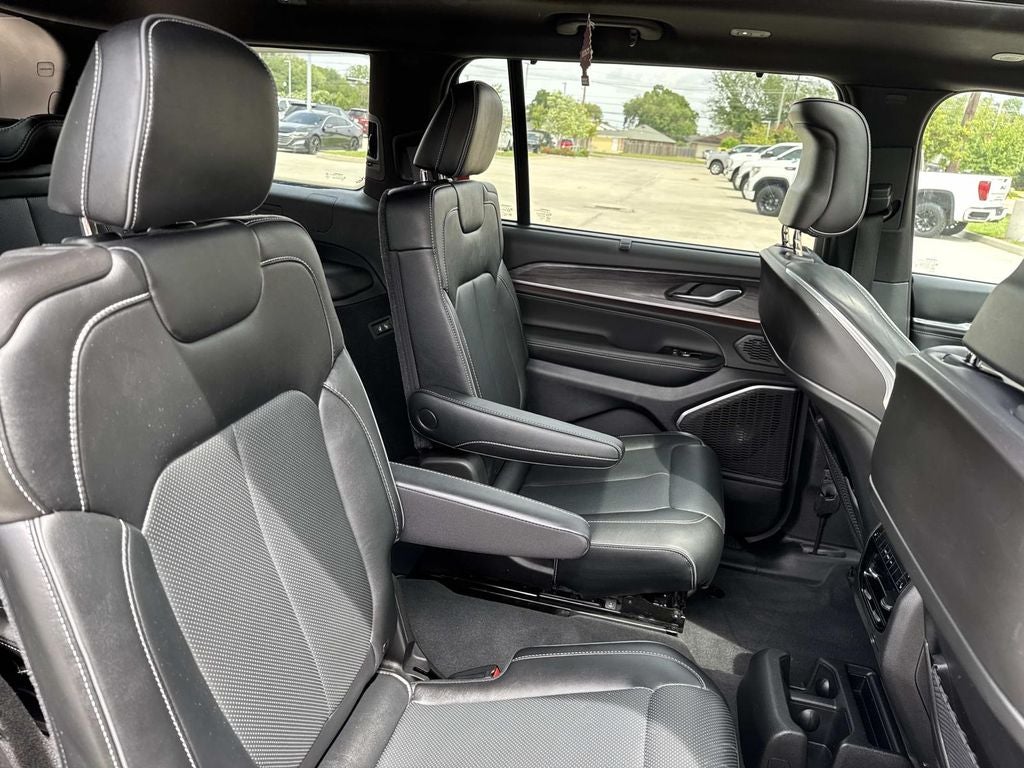 2024 Jeep Grand Cherokee L Overland 4x4