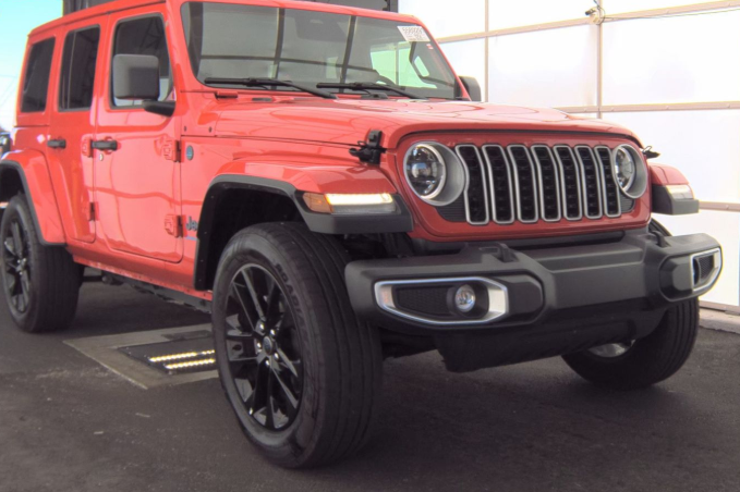 2025 Jeep Wrangler 4xe Sahara 4xe