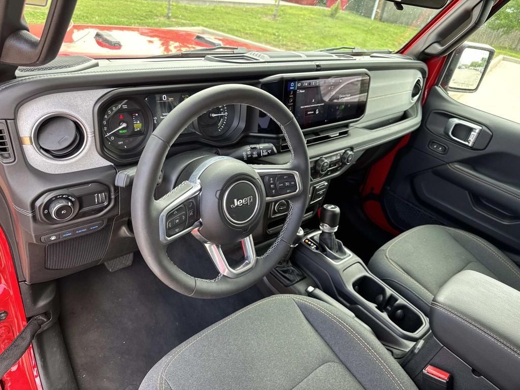 2025 Jeep Wrangler 4xe Sahara 4xe