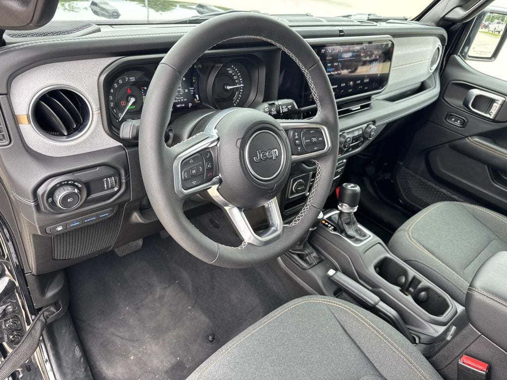 2025 Jeep Wrangler 4xe Sahara 4xe