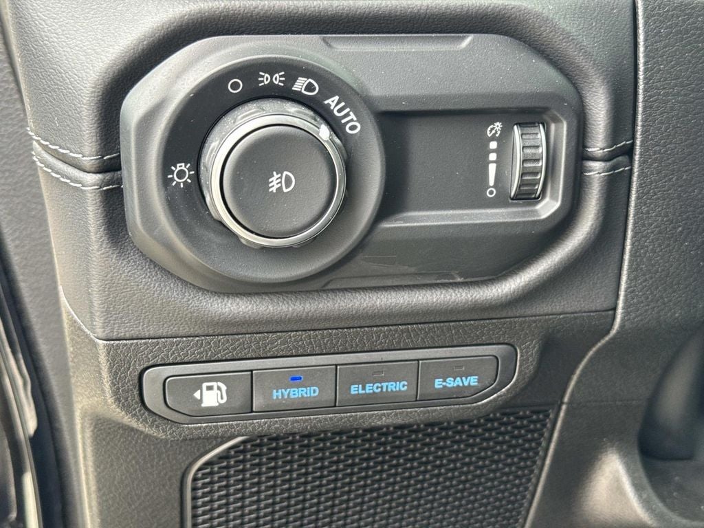 2025 Jeep Wrangler 4xe Sahara 4xe