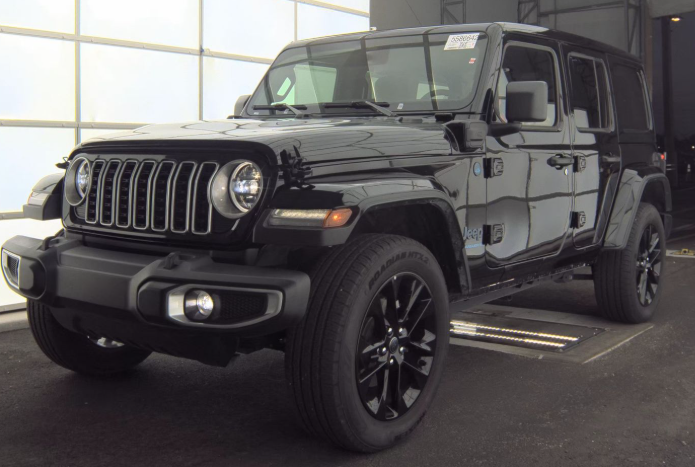 2025 Jeep Wrangler Sahara 4xe