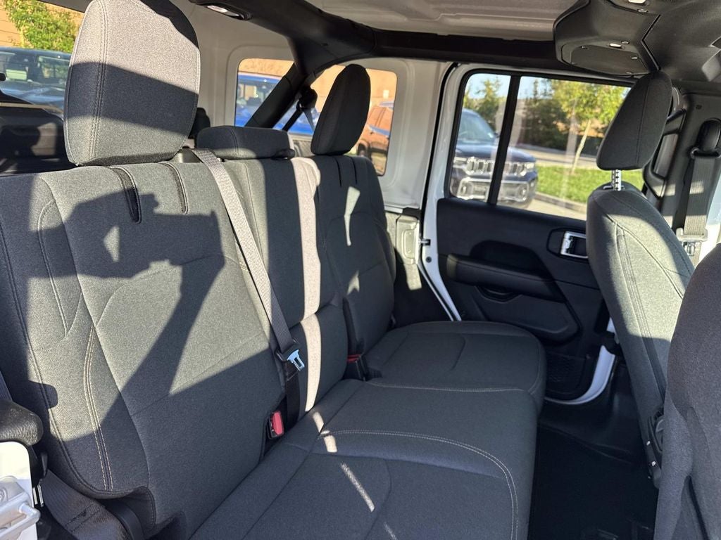 2025 Jeep Wrangler 4xe Sahara 4xe