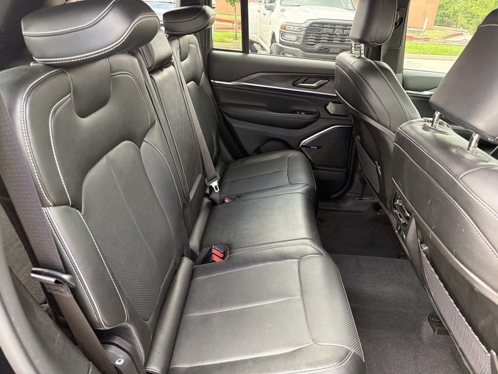 2023 Jeep Grand Cherokee Overland 4xe