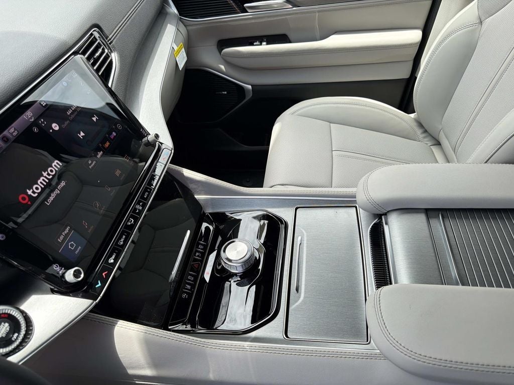 2026 Jeep Grand Wagoneer GRAND WAGONEER L 4X2