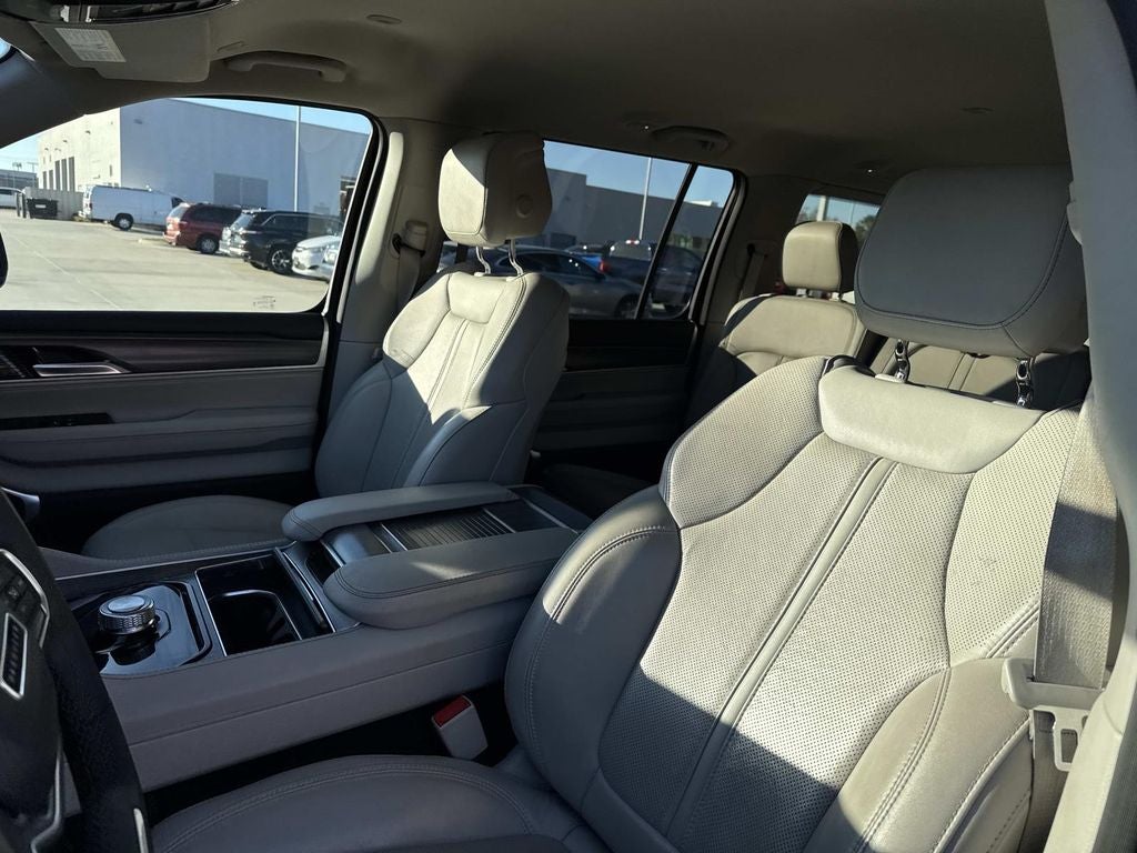 2024 Jeep Wagoneer L Series II