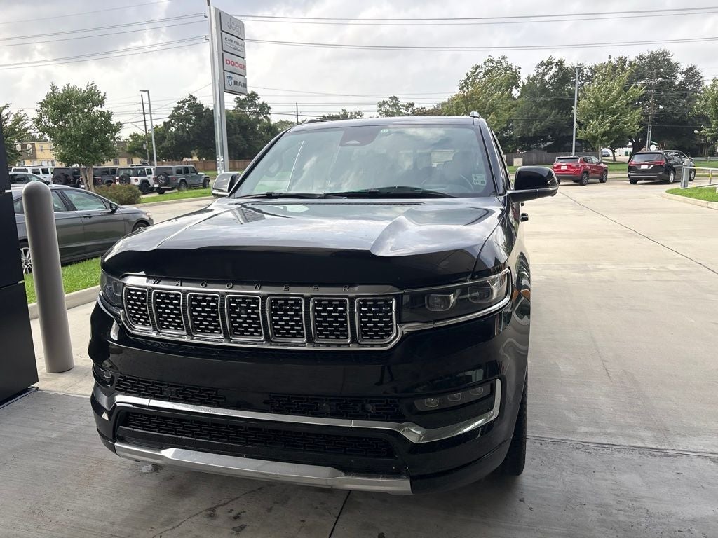 2023 Jeep Grand Wagoneer L Series III 4x4