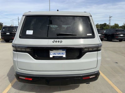 2027 Jeep Grand Wagoneer 4x2