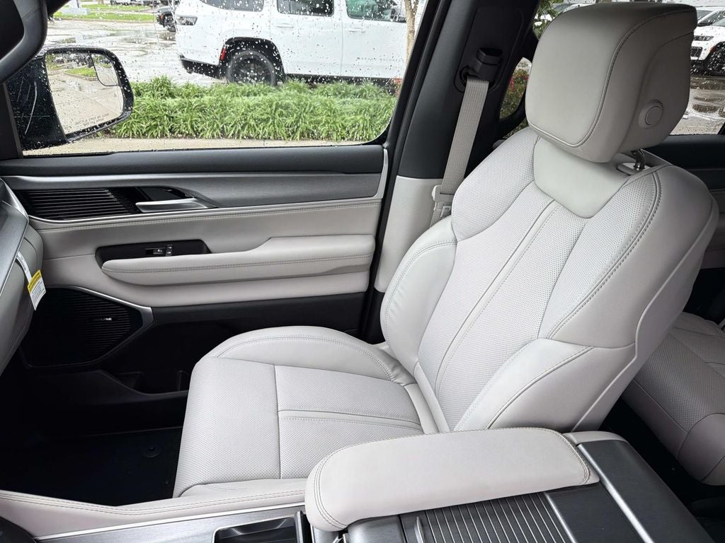 2026 Jeep Grand Wagoneer GRAND WAGONEER 4X2