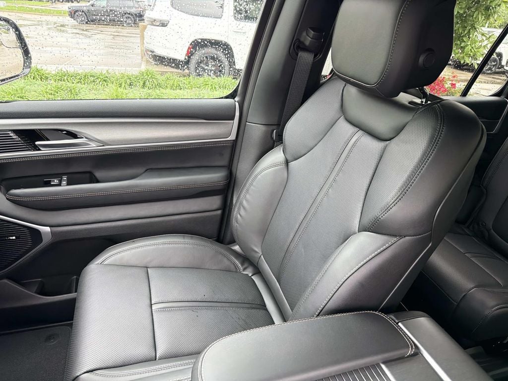 2026 Jeep Grand Wagoneer GRAND WAGONEER 4X2