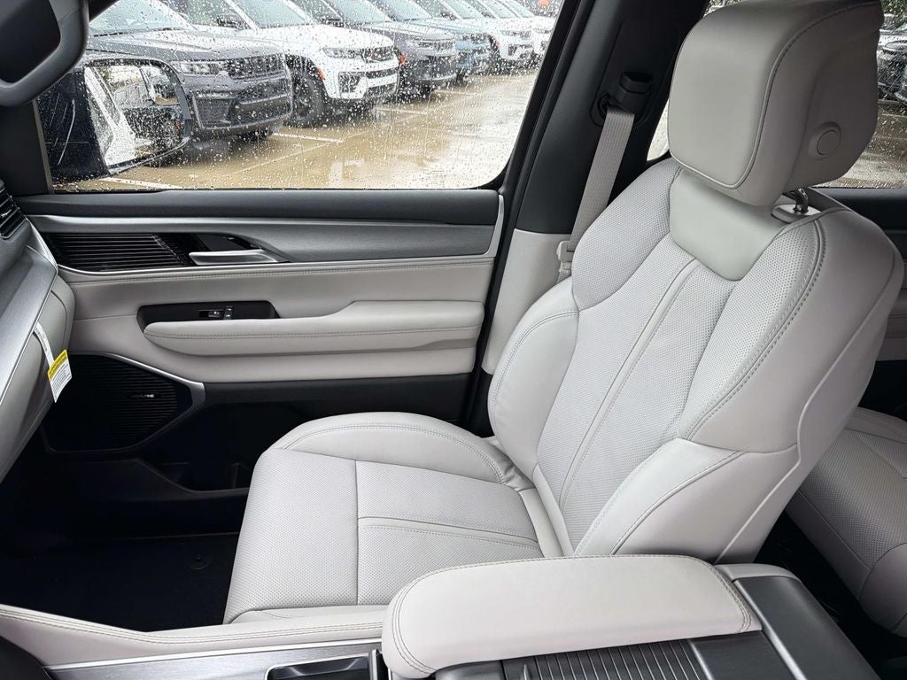 2026 Jeep Grand Wagoneer GRAND WAGONEER 4X2