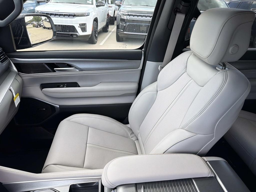 2026 Jeep Grand Wagoneer GRAND WAGONEER 4X2