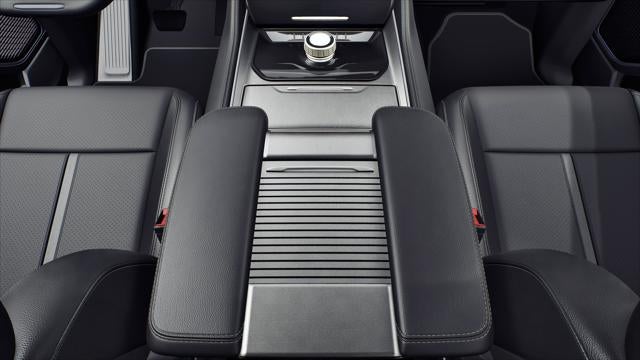 2027 Jeep Grand Wagoneer 4x2