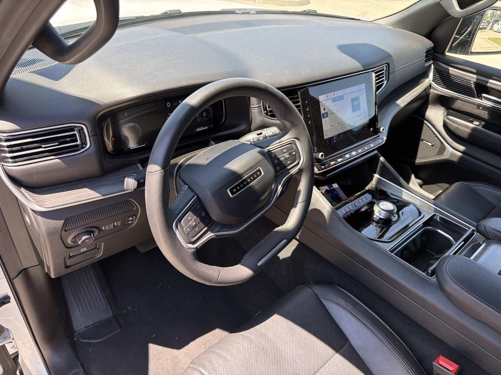 2024 Jeep Wagoneer Series II 4x2