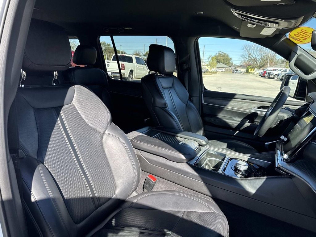 2024 Jeep Wagoneer Series II 4x2