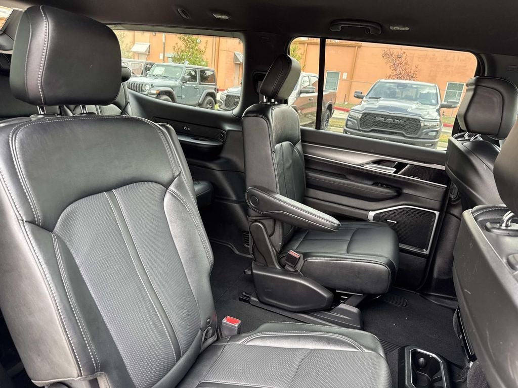 2025 Jeep Wagoneer Carbide 4x4