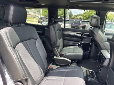 2026 Jeep Grand Wagoneer GRAND WAGONEER LIMITED RESERVE 4X4