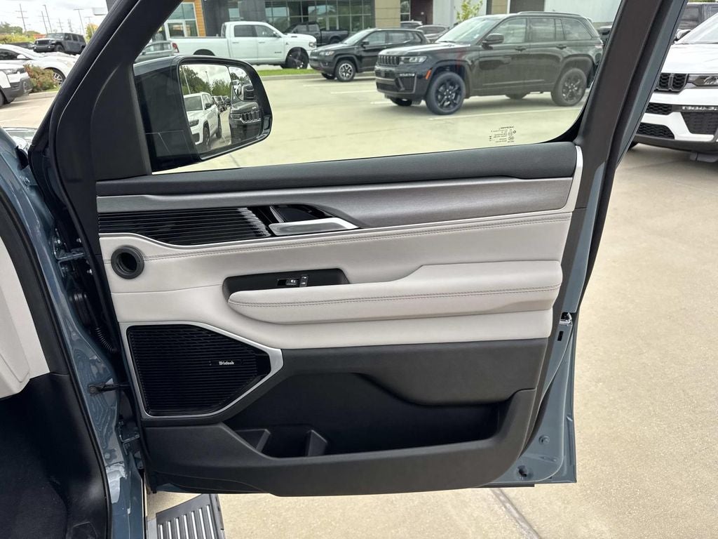 2026 Jeep Grand Wagoneer GRAND WAGONEER LIMITED RESERVE 4X4