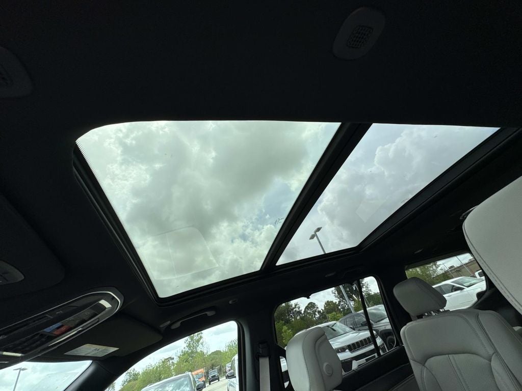 2026 Jeep Grand Wagoneer GRAND WAGONEER LIMITED RESERVE 4X4