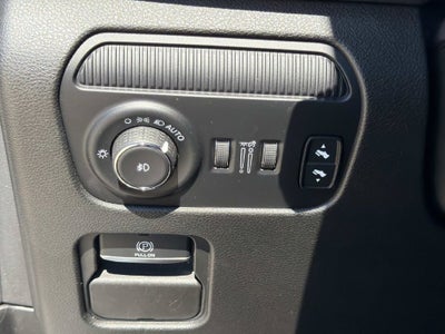 2023 Jeep Grand Wagoneer Base