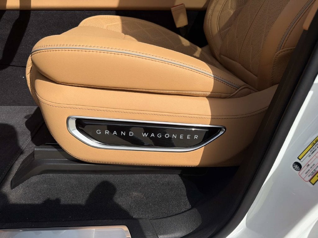 2027 Jeep Grand Wagoneer Summit Reserve