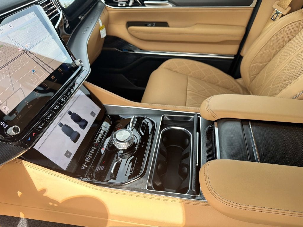 2027 Jeep Grand Wagoneer Summit Reserve