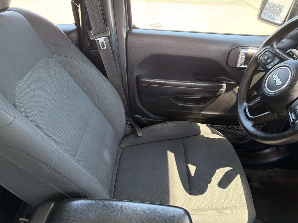 2023 Jeep Gladiator Sport