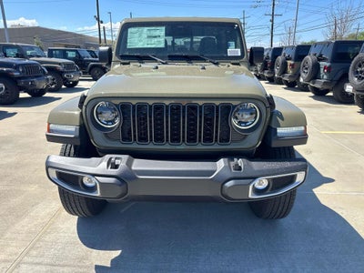 2026 Jeep Gladiator GLADIATOR SAHARA 4X4