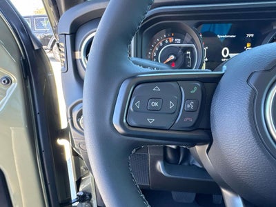 2026 Jeep Gladiator GLADIATOR SAHARA 4X4