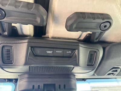 2026 Jeep Gladiator GLADIATOR SAHARA 4X4