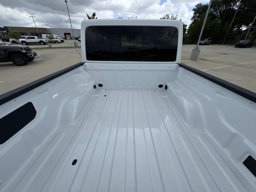 2026 Jeep Gladiator GLADIATOR SAHARA 4X4