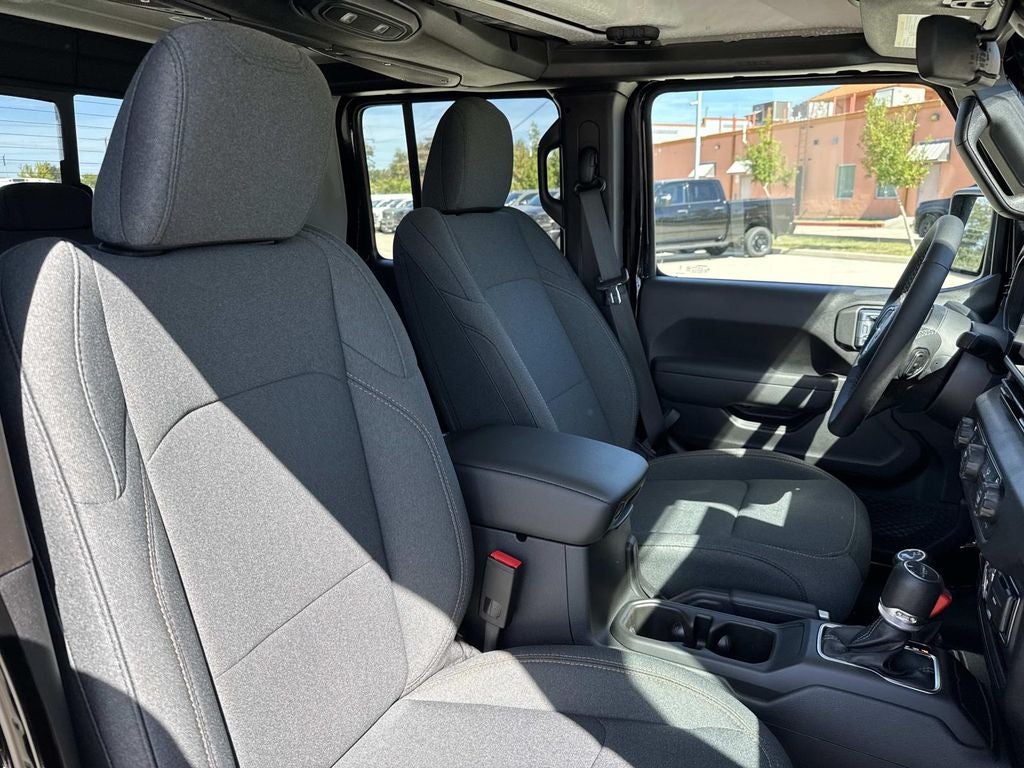 2025 Jeep Gladiator GLADIATOR SPORT S 4X4