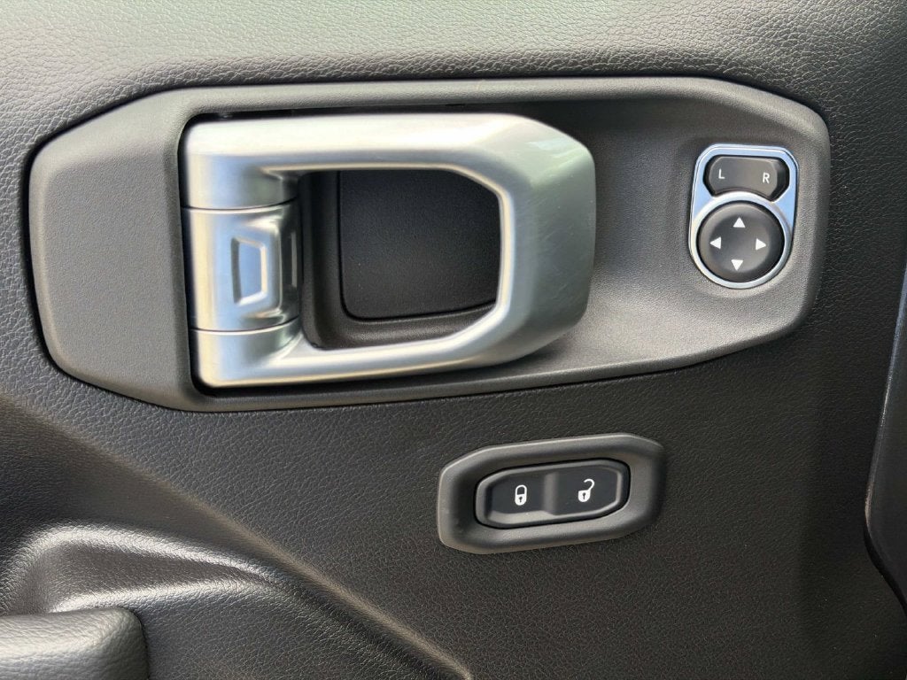2027 Jeep Gladiator Sport S