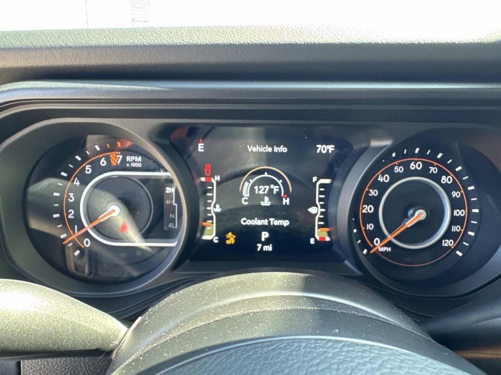 2026 Jeep Gladiator GLADIATOR SAHARA 4X4