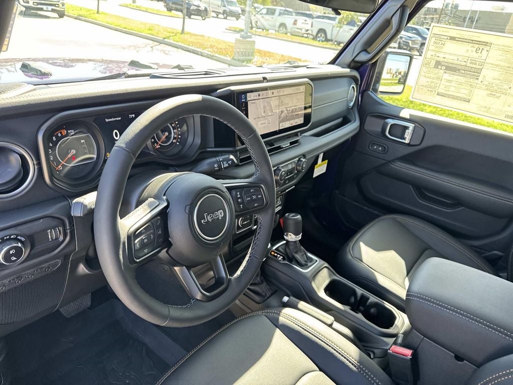 2026 Jeep Gladiator GLADIATOR SAHARA 4X4