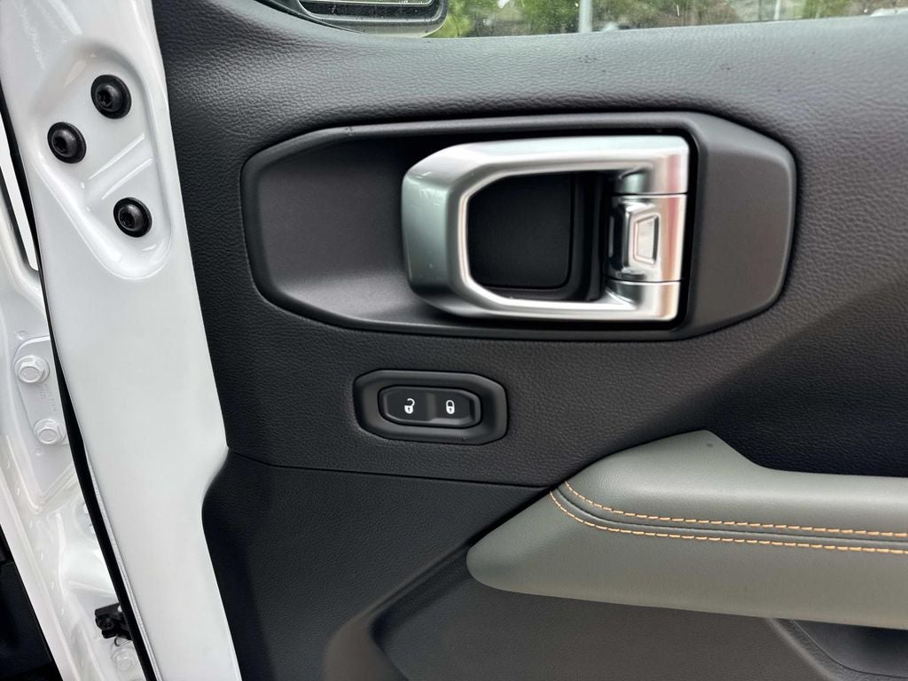 2026 Jeep Gladiator GLADIATOR MOJAVE X 4X4