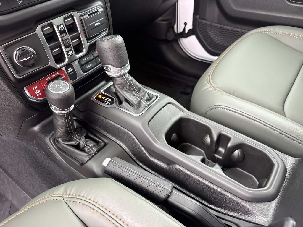 2026 Jeep Gladiator GLADIATOR MOJAVE X 4X4