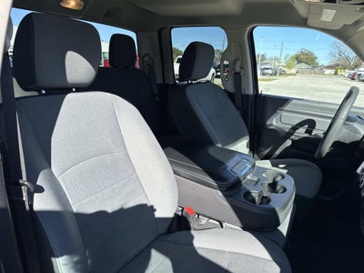 2024 RAM 1500 Classic SLT Quad Cab 4x2 6'4' Box