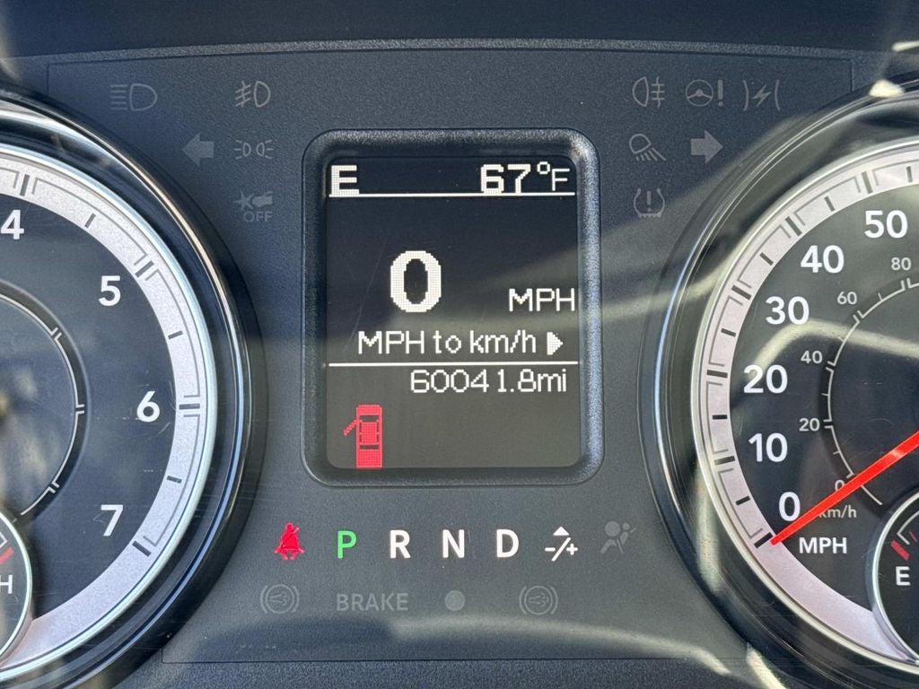 2024 RAM 1500 Classic SLT Quad Cab 4x2 6'4' Box