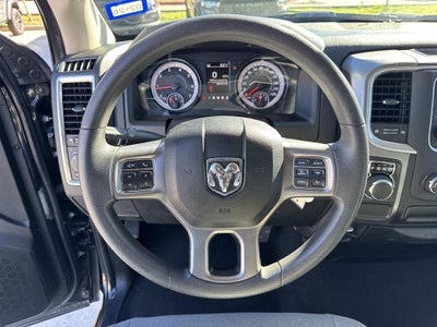 2024 RAM 1500 Classic SLT Quad Cab 4x2 6'4' Box